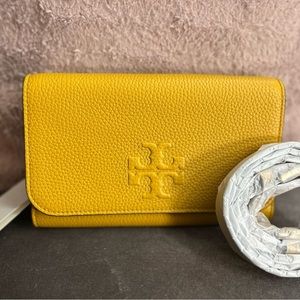 Tory Burch-Thea Flat Wallet Crossbody